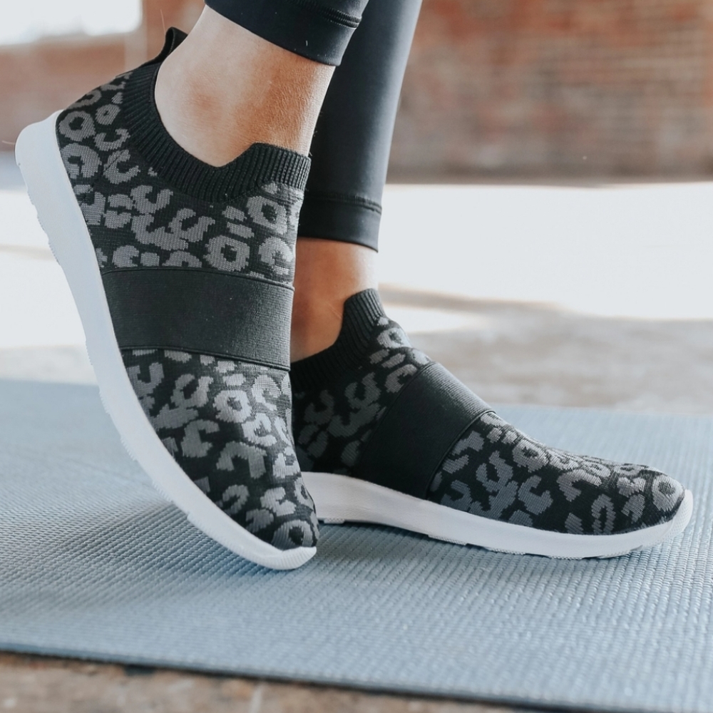 Like New Leopard Sneakers
